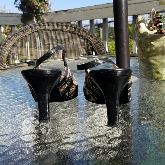 Vintage ferragamo shoes - Picture 2 of 4